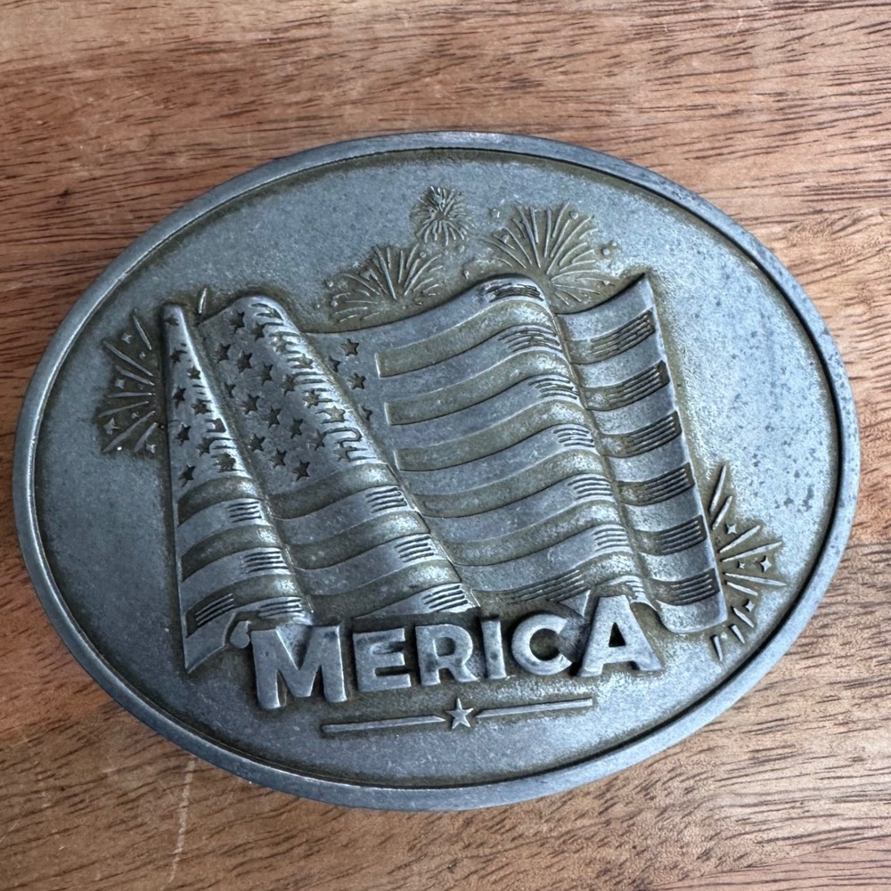 BevBuckle Merica Belt Buckle Silver USA Flag Beverage Holder Tailgate Accessory